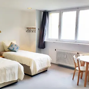 Apartment Minitel, Berlin
